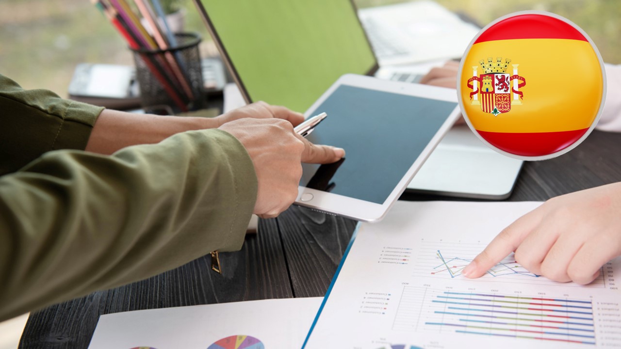 Aplicación de diferentes herramientas de análisis estadístico y clasificación en el campo de la quimiometría aplicada a matrices naturales